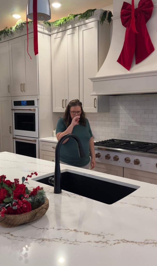 9 Quick Daily Habits to Keep Your Kitchen Smelling&nbsp;Fresh
